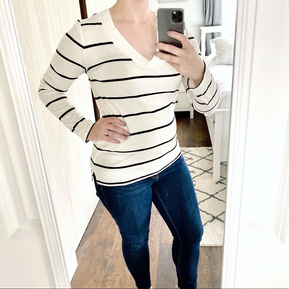 GAP long sleeve shirt Sz M